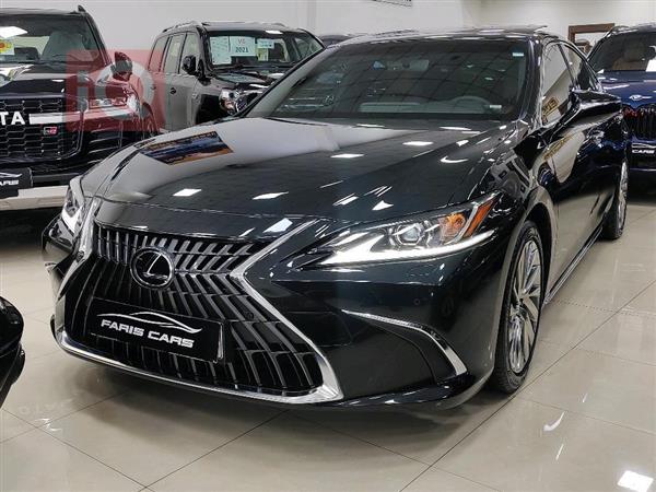 Lexus for sale in Iraq